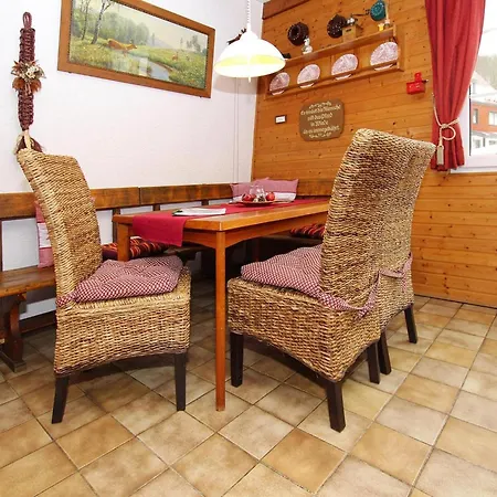 In Mit Garten Ferienhaus