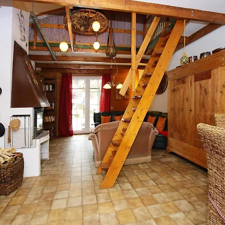 In With Garden Holiday home *